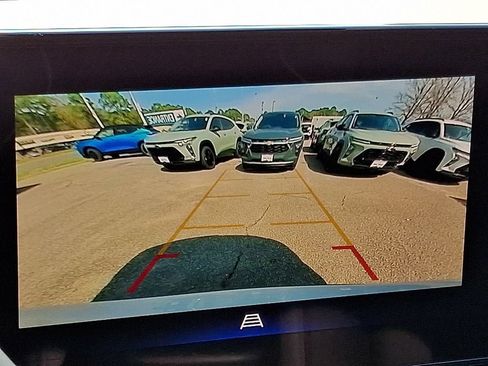 New 2026 Chevrolet Trax ACTIV w/ Driver Confidence Package FWD image 12