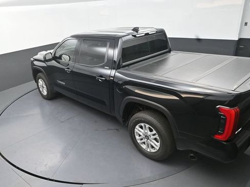Used 2026 Toyota Tundra SR5 w/ SR5 Premium Package AWD/4WD image 27