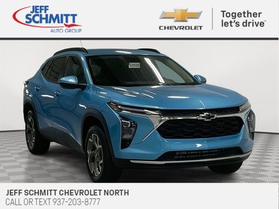 New 2025 Chevrolet Trax LT w/ Driver Confidence Package