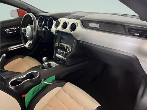 Used 2015 Ford Mustang GT Premium image 26