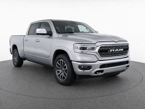 Used 2022 RAM 1500 Limited AWD/4WD image 2