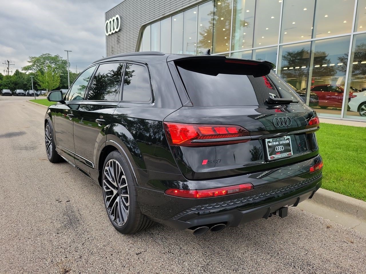 New 2026 Audi SQ7 Prestige AWD/4WD image 30