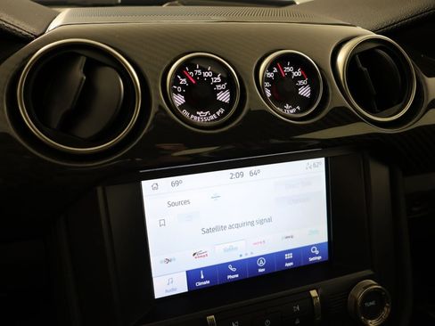 Used 2020 Ford Mustang Shelby GT500 w/ Technology Package RWD image 28