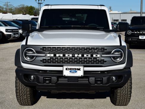 New 2026 Ford Bronco Badlands image 2
