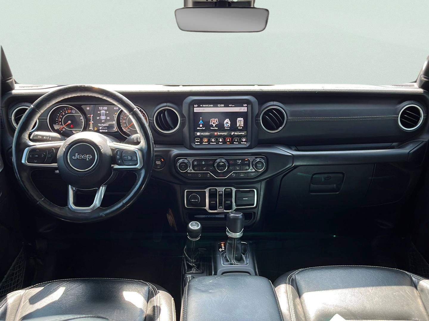 Used 2020 Jeep Gladiator Overland AWD/4WD image 9