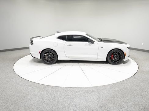 Used 2020 Chevrolet Camaro LT w/ 1LE Track Performance Package RWD image 6