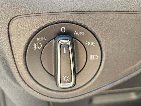 Used 2019 Volkswagen Atlas SE AWD/4WD image 25