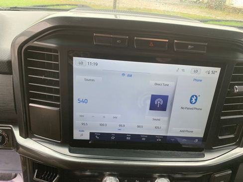 Used 2022 Ford F150 XLT w/ Equipment Group 302A High image 32