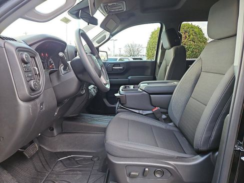 New 2026 Chevrolet Silverado 1500 Custom Trail Boss w/ Turbomax Blackout Package AWD/4WD image 10