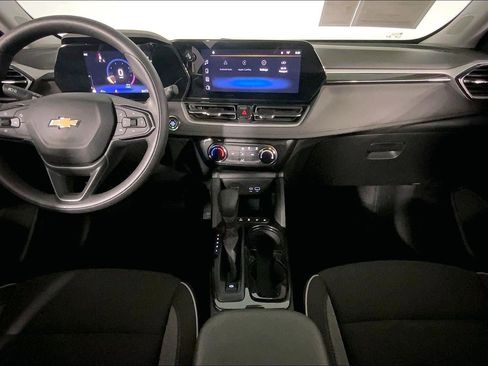 Used 2025 Chevrolet TrailBlazer LT image 15