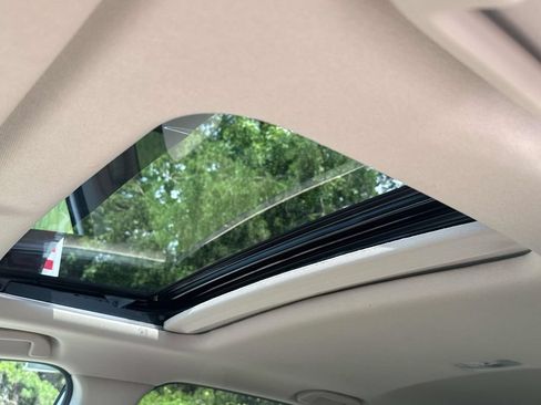 Certified 2021 Honda CR-V Touring image 23