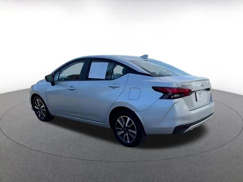 Used 2025 Nissan Versa SV image 10