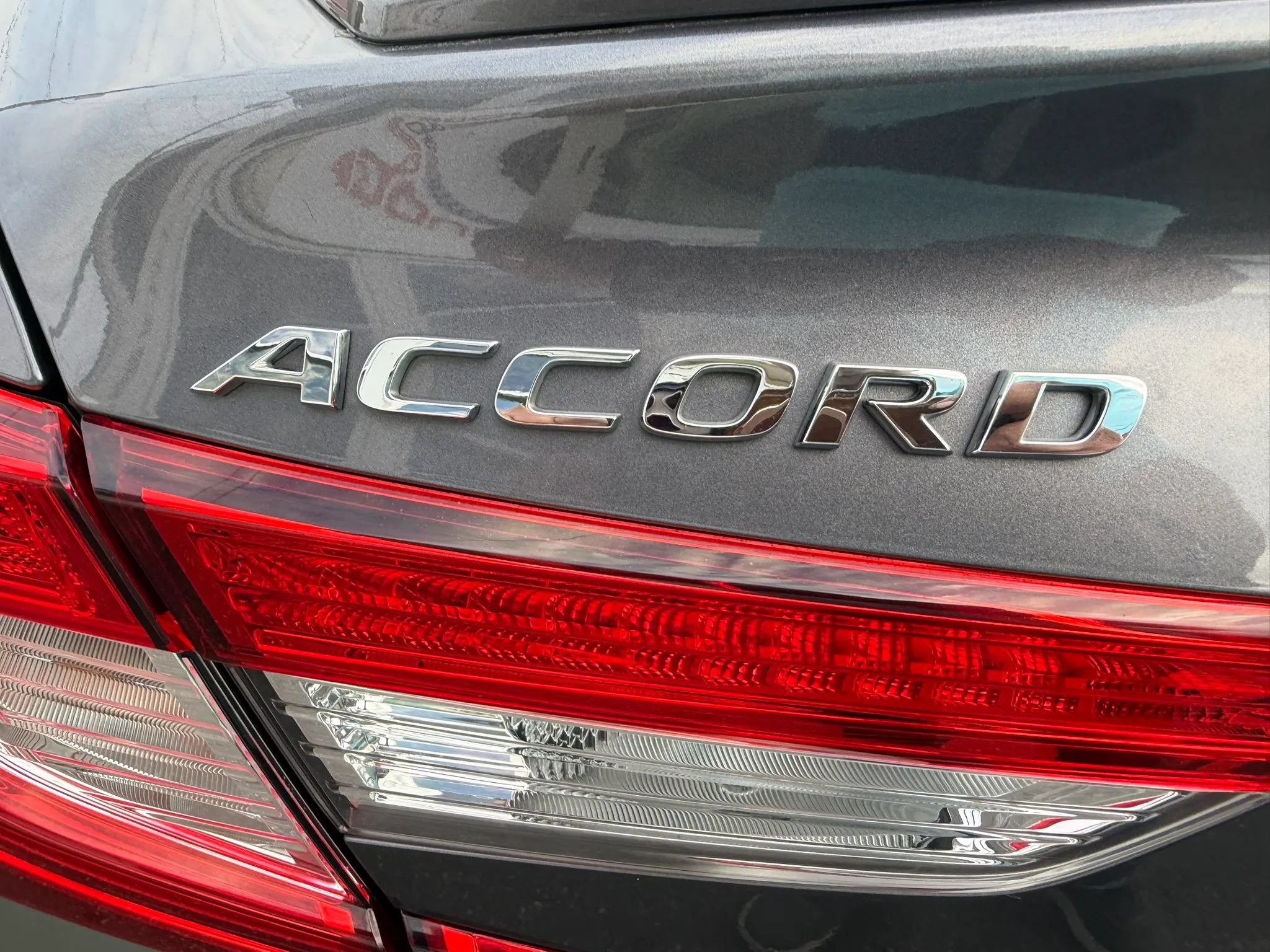 Used 2018 Honda Accord Sport image 53