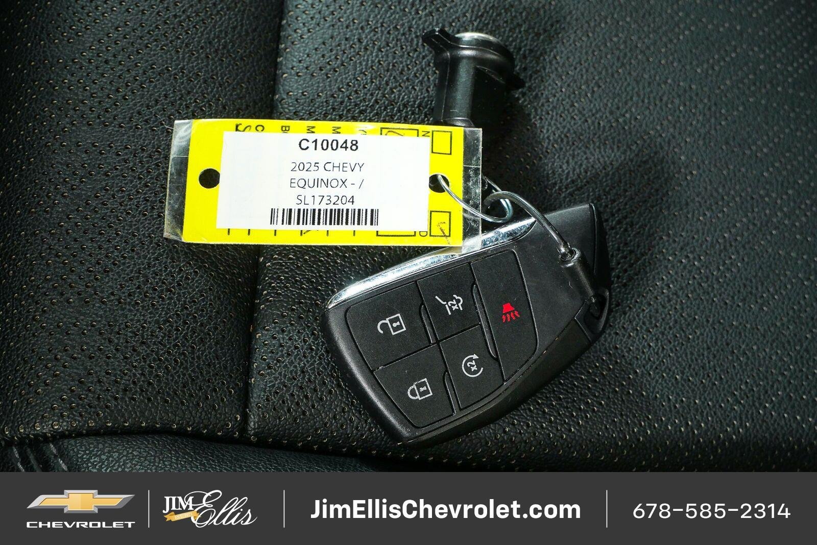 Used 2025 Chevrolet Equinox LT w/ Convenience Package II FWD image 39