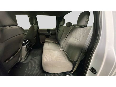 Used 2018 Ford F150 XLT w/ Trailer Tow Package image 13