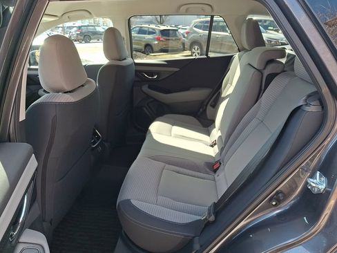 Certified 2025 Subaru Outback Premium AWD/4WD image 11