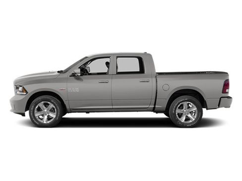Used 2014 RAM 1500 Laramie w/ Convenience Group AWD/4WD image 3