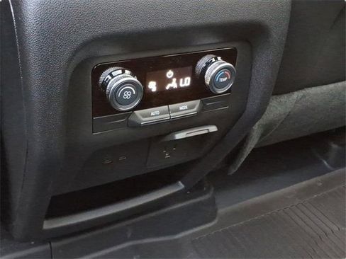 New 2026 Buick Enclave Sport Touring w/ Power Package image 17