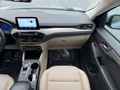 Used 2022 Ford Escape SEL w/ Technology Package image 23