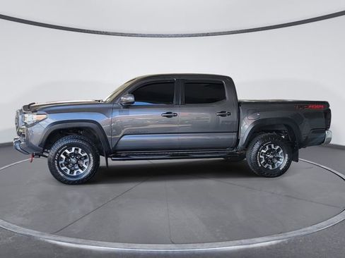 Used 2020 Toyota Tacoma TRD Off-Road AWD/4WD image 5