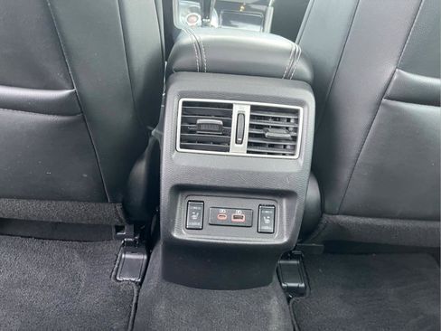 Used 2023 Nissan Maxima SL image 19