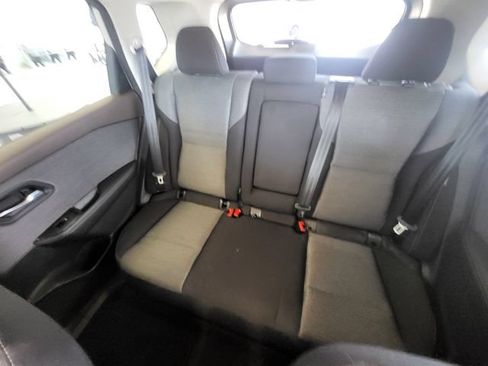 Used 2021 Nissan Rogue SV FWD image 11