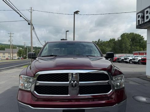 Used 2019 RAM 1500 Classic SLT AWD/4WD image 3