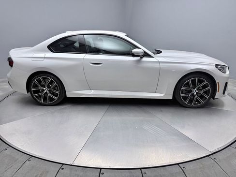 Used 2023 BMW 230i xDrive Coupe w/ Premium Package image 4