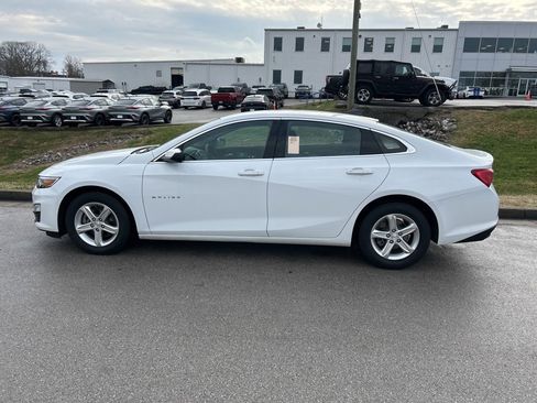 Used 2022 Chevrolet Malibu LS image 7
