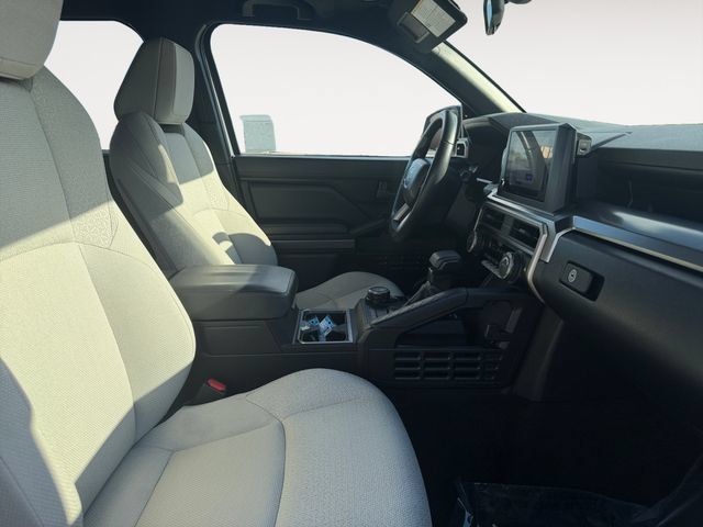 Certified 2025 Toyota 4Runner SR5 AWD/4WD image 13