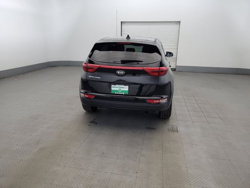 Used 2018 Kia Sportage LX AWD/4WD image 7