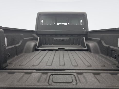Used 2022 Jeep Gladiator Sport AWD/4WD image 19