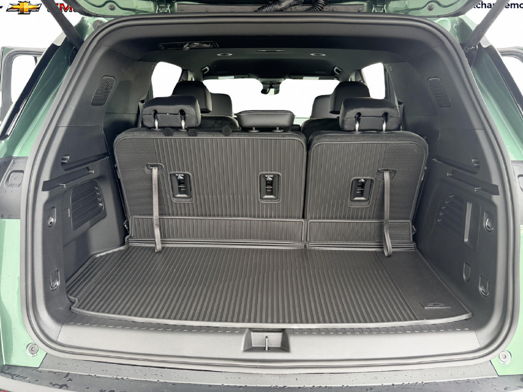New 2027 Chevrolet Traverse LT w/ Enhanced Driving Package AWD/4WD image 13