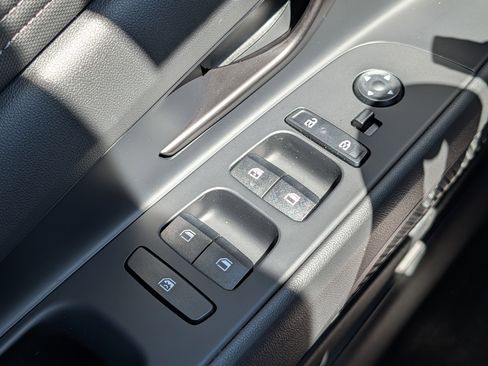 New 2026 Hyundai Elantra Sport FWD image 12