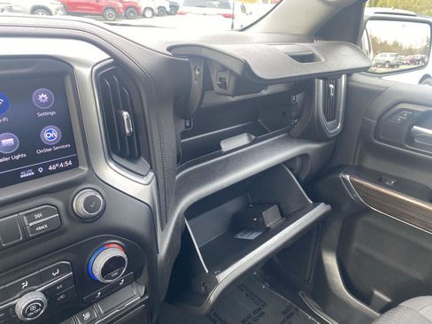 Used 2022 Chevrolet Silverado 1500 LT image 30