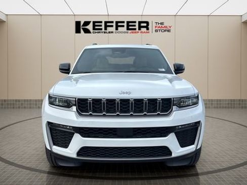 New 2026 Jeep Grand Cherokee L Limited image 8