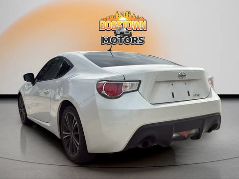 Used 2013 Scion FR-S RWD image 5