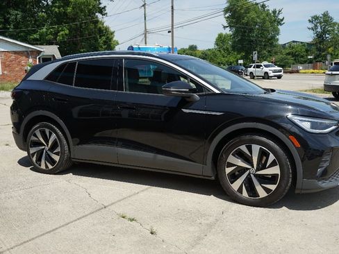 Used 2021 Volkswagen ID.4 Pro S RWD image 3
