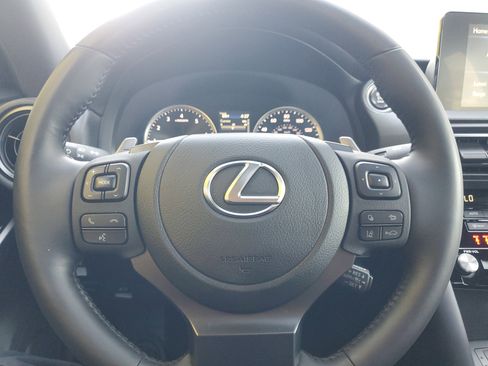Used 2025 Lexus IS 350 F Sport image 21