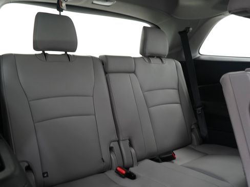 Used 2021 Honda Pilot EX-L image 13