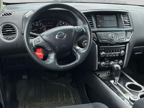 Used 2015 Nissan Pathfinder SV AWD/4WD image 3