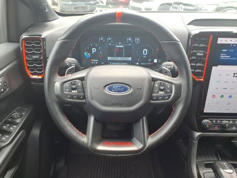 Used 2025 Ford Ranger Raptor AWD/4WD image 12