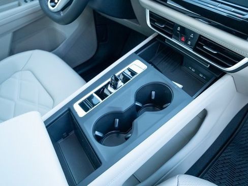 New 2026 Volkswagen Atlas SE image 41