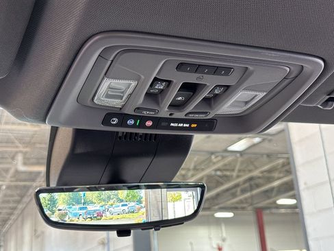 New 2026 Chevrolet Silverado 1500 LTZ w/ LTZ Premium Package image 38