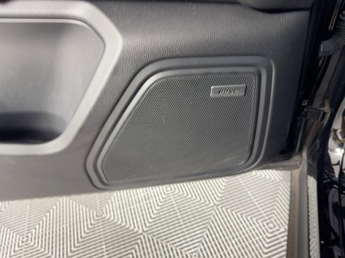 Used 2018 Porsche Macan S image 21