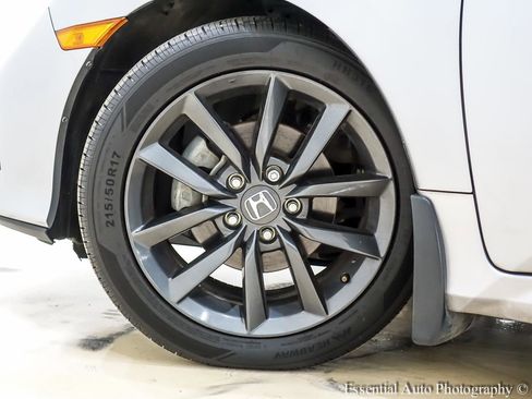 Used 2020 Honda Civic EX image 12