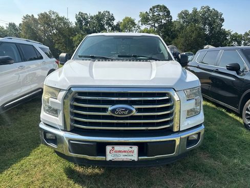 Used 2015 Ford F150 XLT w/ Equipment Group 302A Luxury RWD image 2