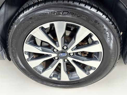 Used 2015 Subaru Outback 2.5i Limited AWD/4WD image 39