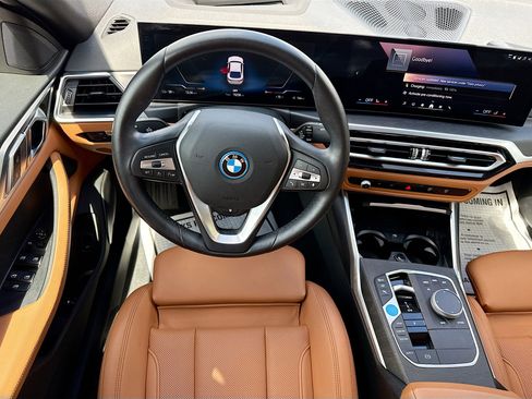 Used 2024 BMW i4 eDrive40 w/ Premium Package image 16