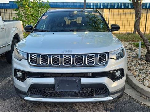Certified 2025 Jeep Compass Limited AWD/4WD image 2